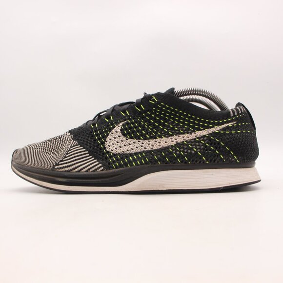 Nike Flyknit Racer 2.0 Running Shoes Men\'s Size 11 Black-White Oreo 526628-012 main image 6